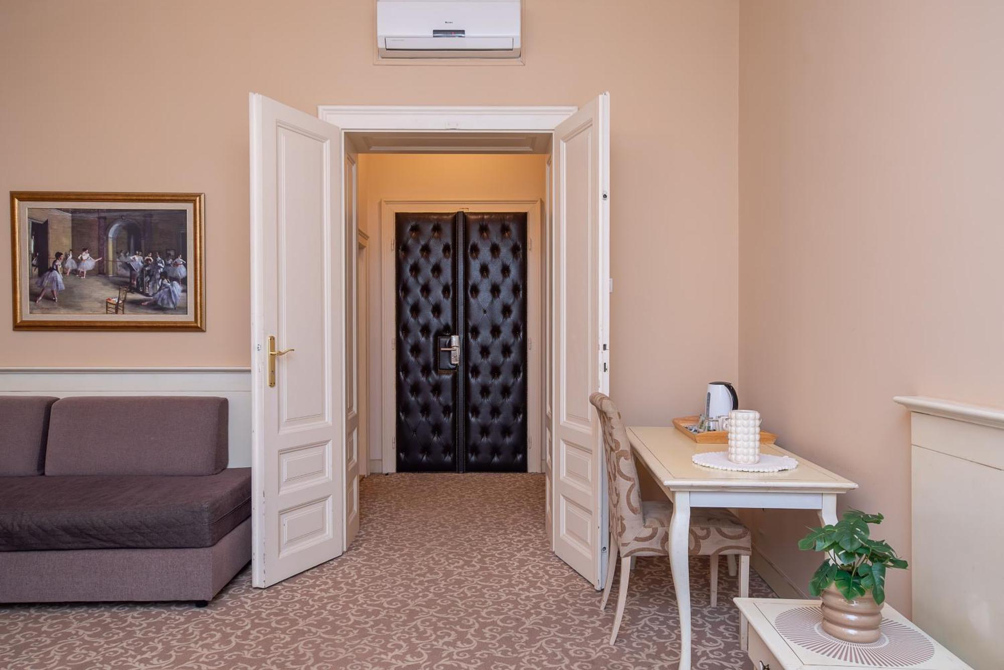 Top Central Rooms Belgrade Exterior photo